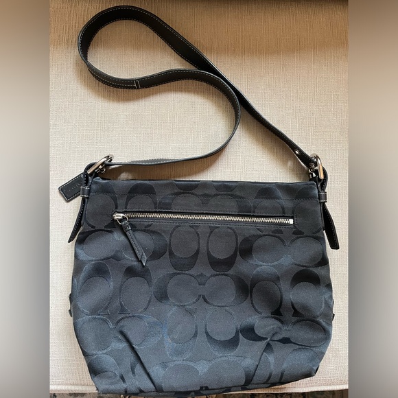 Coach F15067 black shoulder bag , adjustable strap, outside zipper.11”X14” - Picture 2 of 6